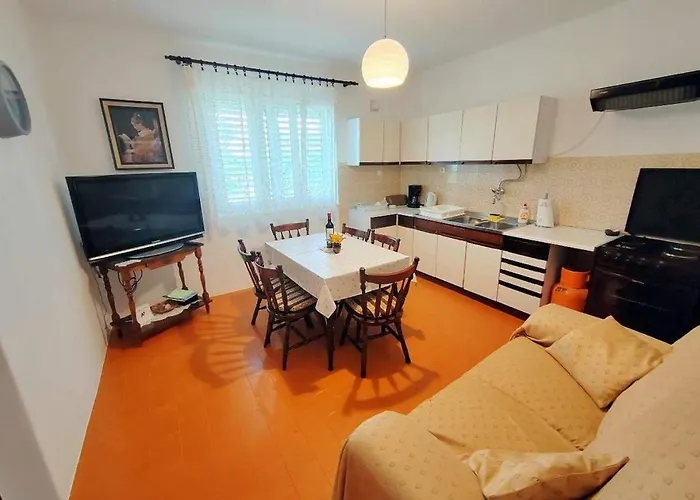 Family Friendly Seaside Barbat, Rab - 22360 Barbat na Rabu