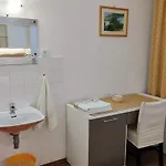 Appartement Family Friendly Seaside Barbat, Rab - 22360