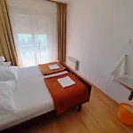 Appartement Family Friendly Seaside Barbat, Rab - 22360 *