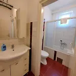 Family Friendly Seaside Barbat, Rab - 22360 Appartement Barbat na Rabu